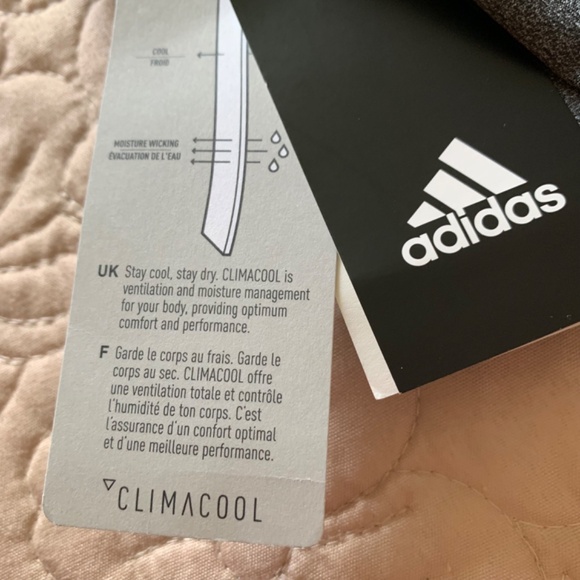 SALE🔥NWT Adidas Stay Cool, Stay Dry Leggings size L - Picture 3 of 3